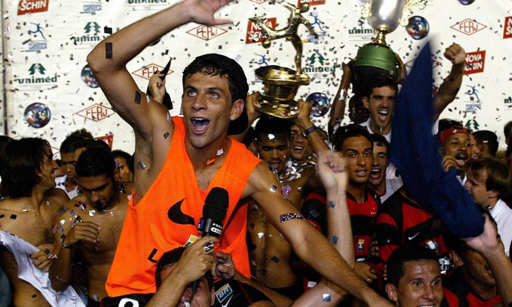 Elenco Flamengo 2004 - O Campeão Carioca. Relembre Tudo Que Aconteceu Naquele Ano