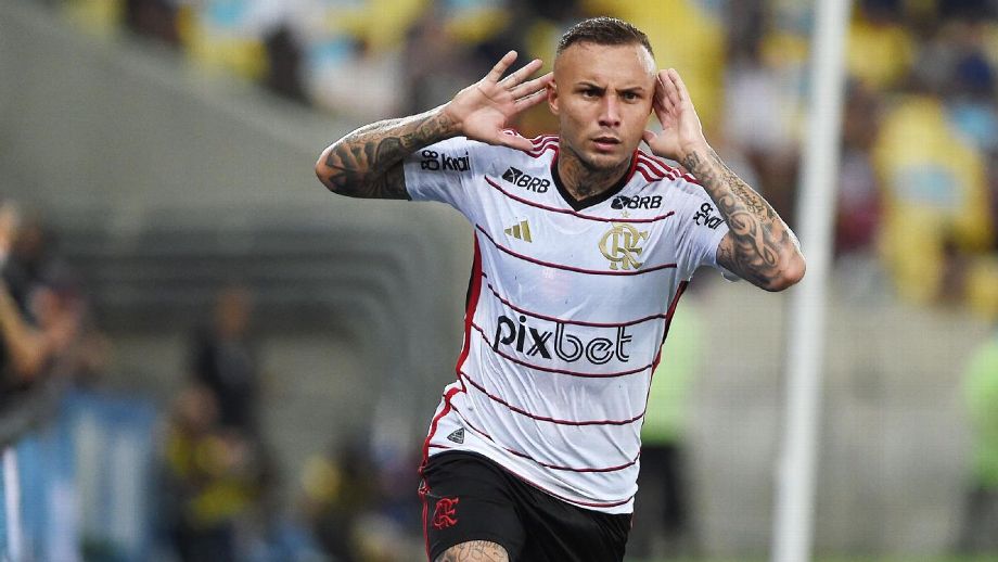Flamengo divulga lesão de Everton Cebolinha e deve perder atacante por três semanas
