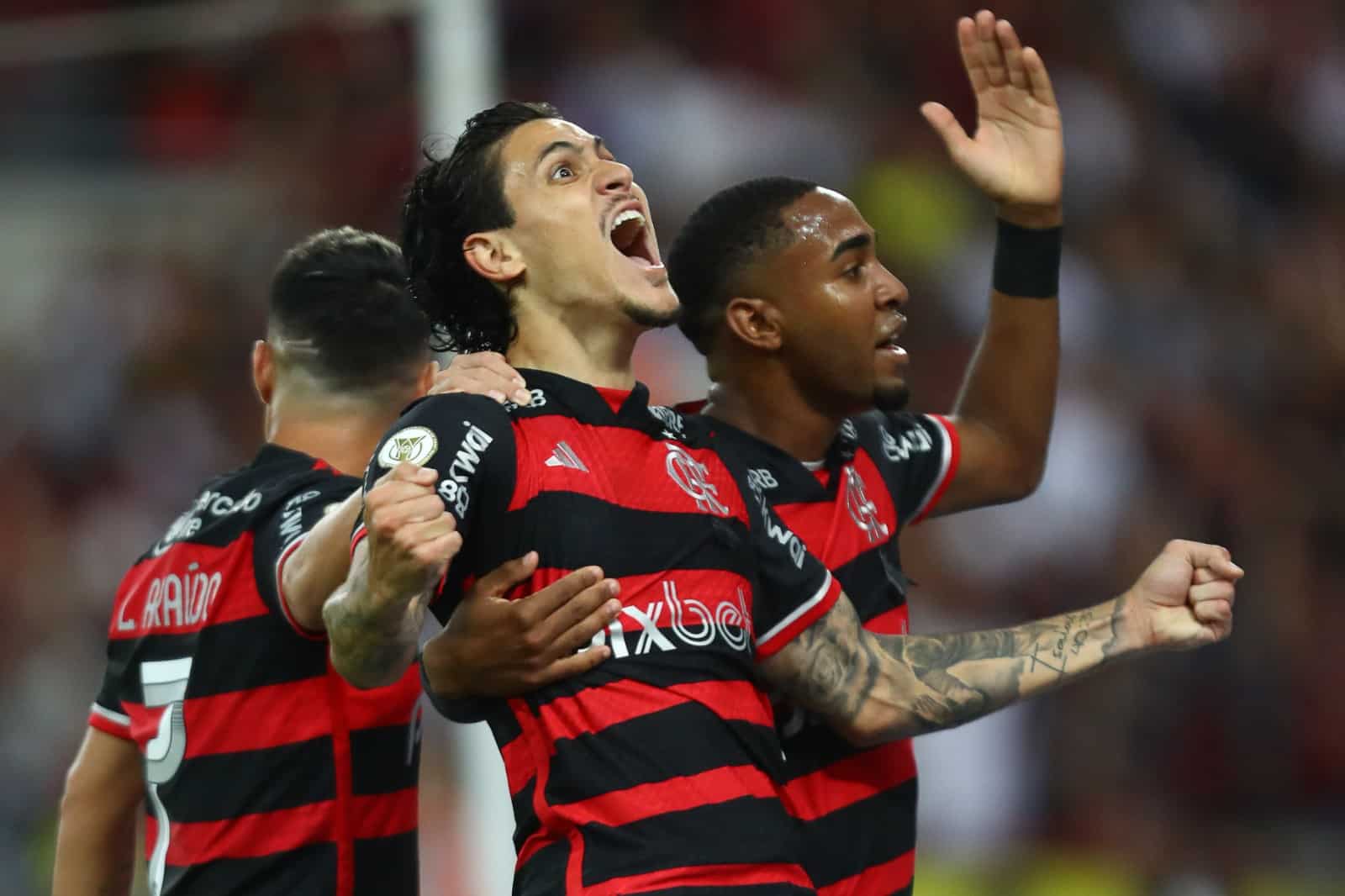 Flamengo e Atlético Mineiro podem ter 15 desfalques somados na partida de quarta-feira