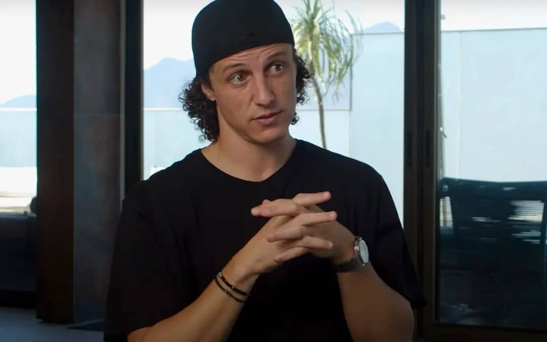 Neur cita "espaço" deixado por David Luiz ao relembrar o 7 a 1 após 10 anos