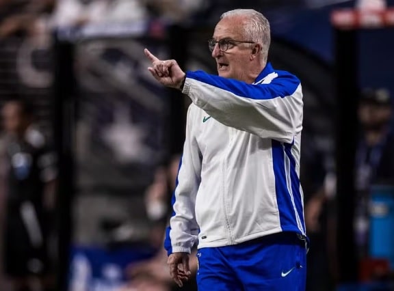 Após eliminação na Copa América, Dorival afirma que Pedro nunca saiu do radar da seleção: "Ele sabe disso"