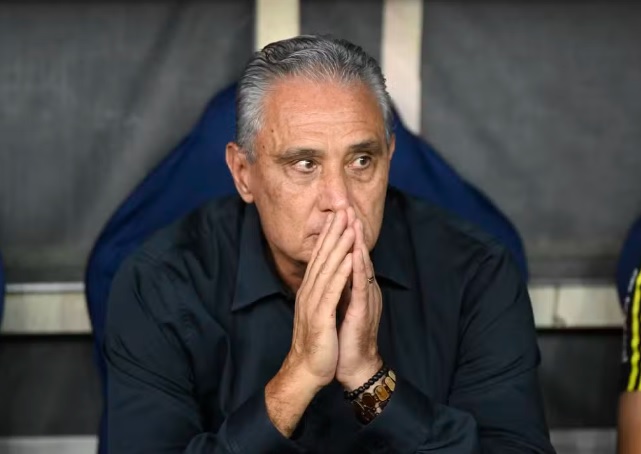 Tite explica utilização de Gerson em diferentes funções: "Necessidade da equipe"