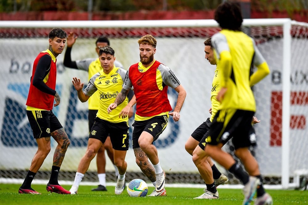 Sem entrar em campo neste final de semana, elenco do Flamengo recebe dois dias de folga