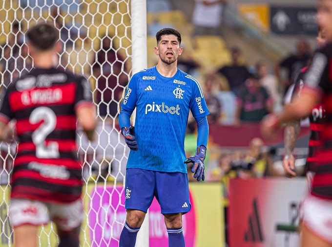 Rossi celebra novo estádio do Flamengo mas pede que torcedores não “esqueçam” o Maracanã