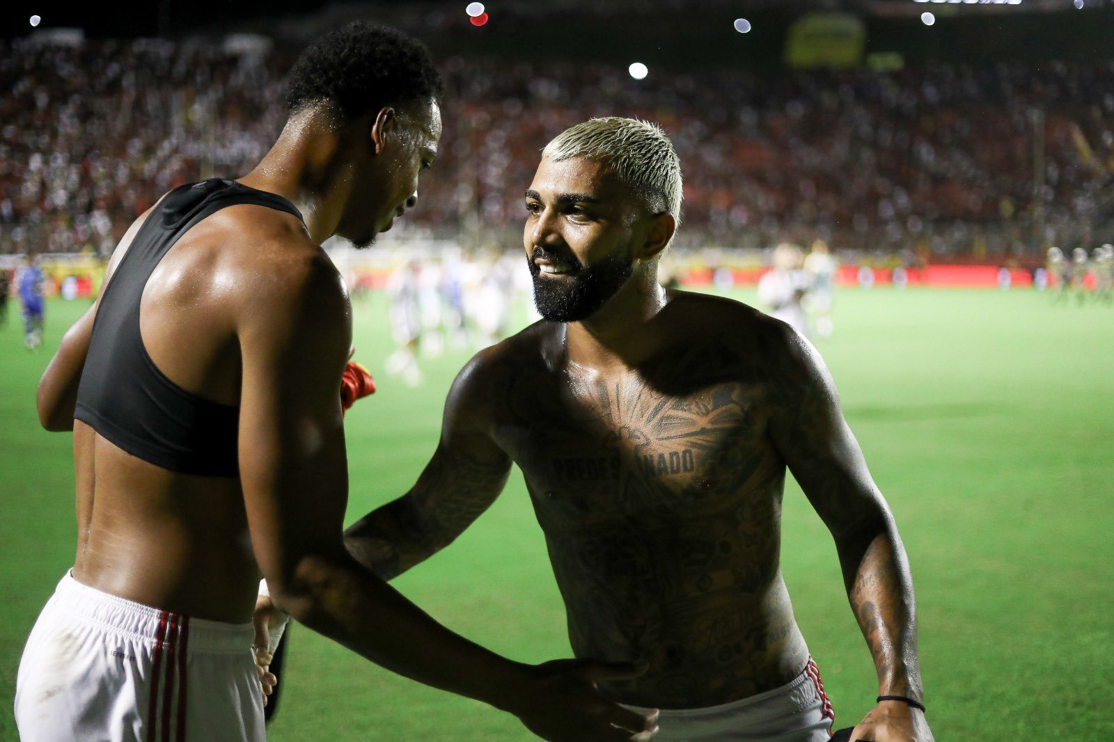 Carlinhos comenta lance de gol e revela entrosamento com Gabigol nos treinamentos - entenda