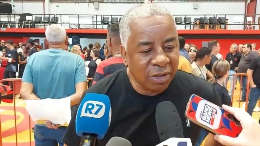 Andrade se emociona na despedida de Adílio: "Nunca estamos preparados"