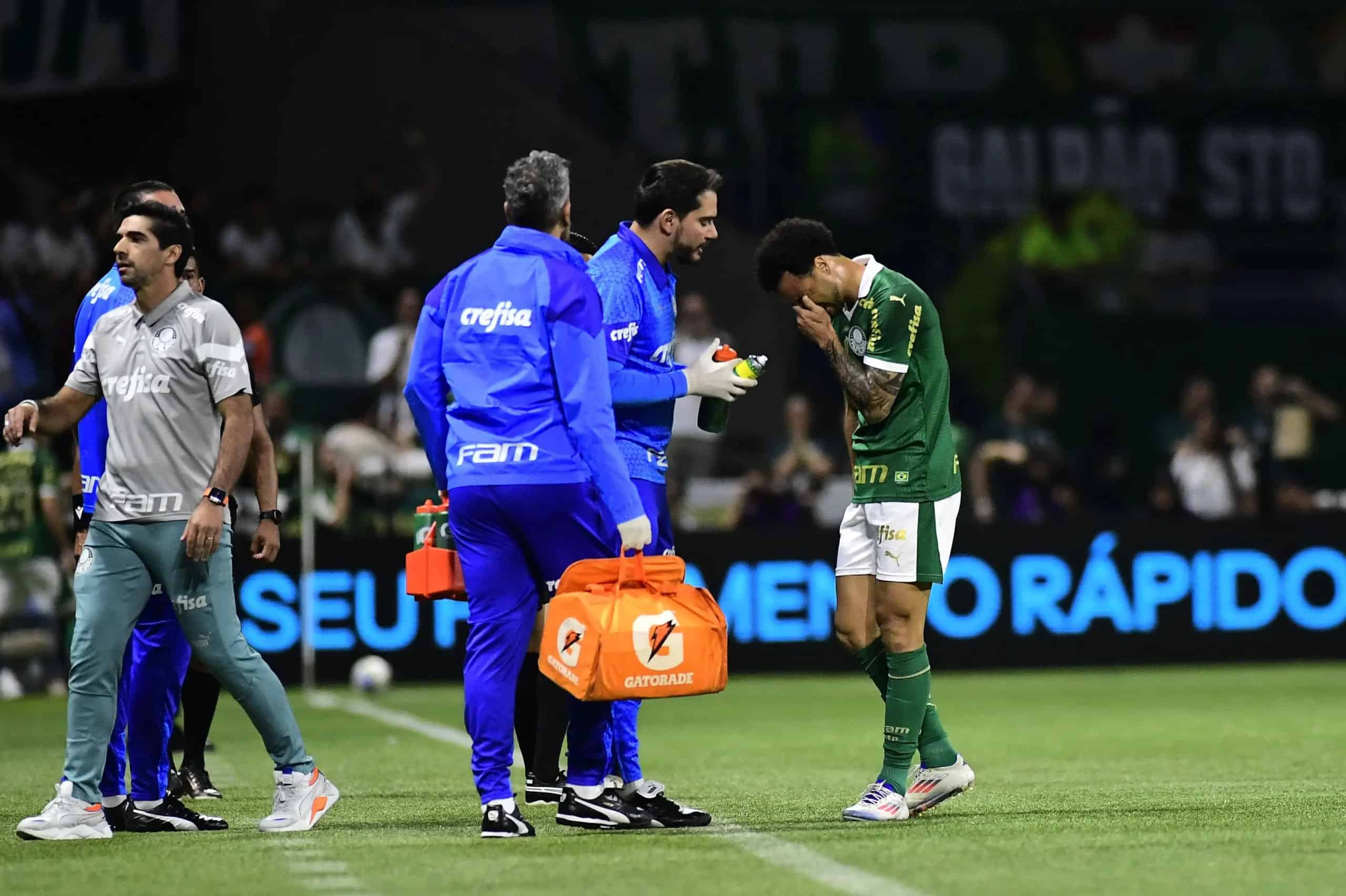 Lista de desfalques para Abel Ferreira, pode aumentar para duelo contra o Flamengo