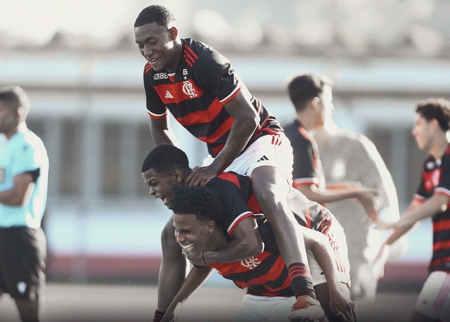 Brasileirão Sub-17 - Flamengo goleia o Corinthians e garante classificação para a fase final - veja os gols