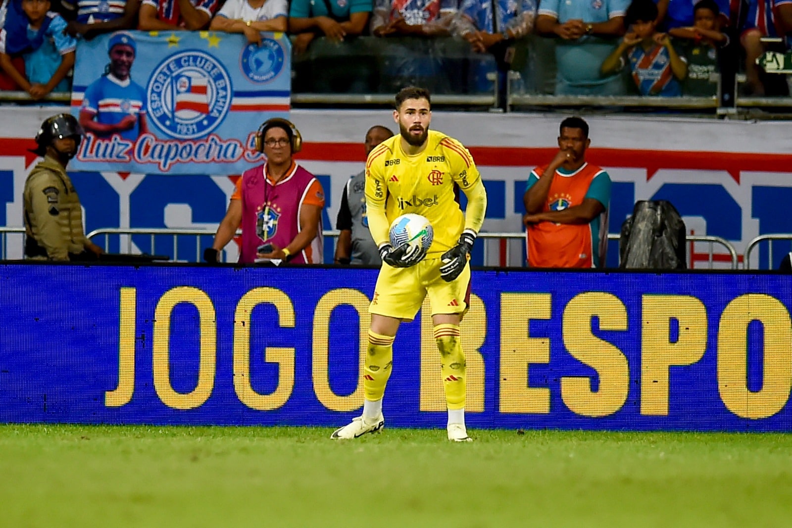 Matheus Cunha é eleito "Craque da Torcida" em vitória do Flamengo sobre o Bahia na Copa do Brasil