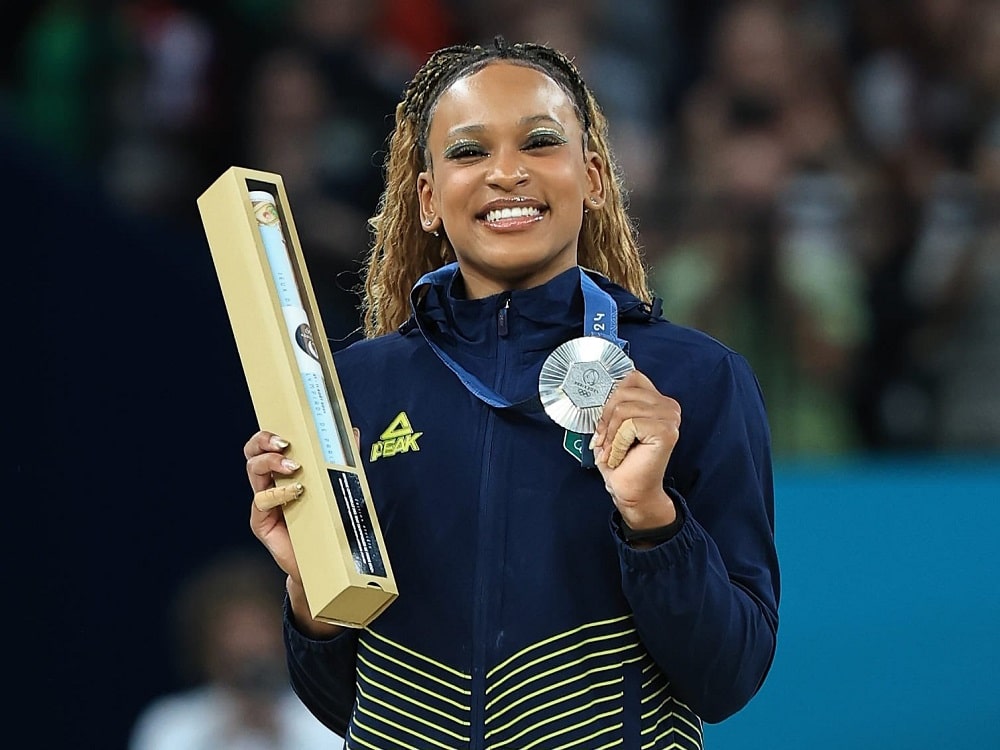 Atleta do Flamengo, Rebeca Andrade iguala o recorde de medalhas na história do Brasil em Olimpíadas - veja o ranking