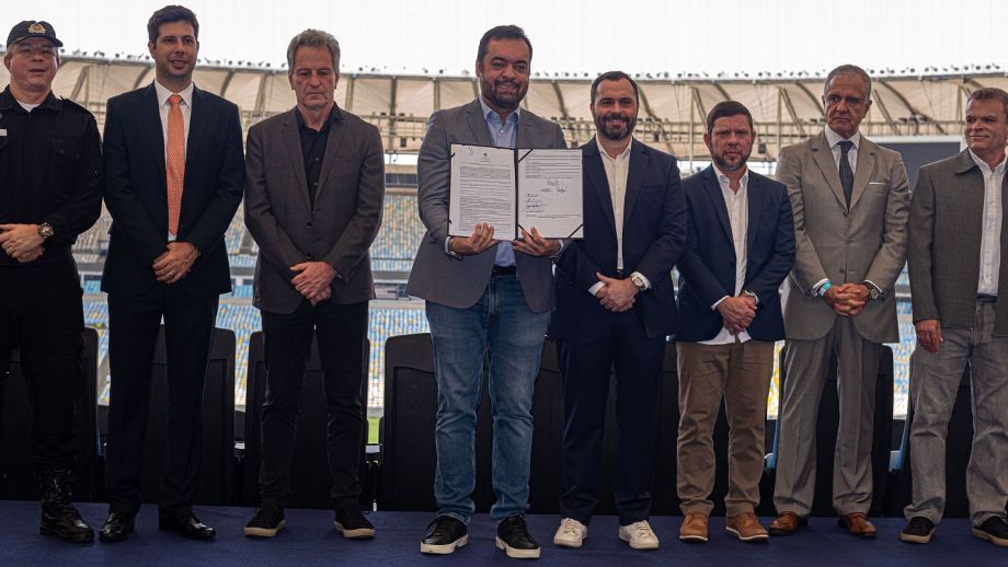 Flamengo e Fluminense assinam concessão do Maracanã por 20 anos