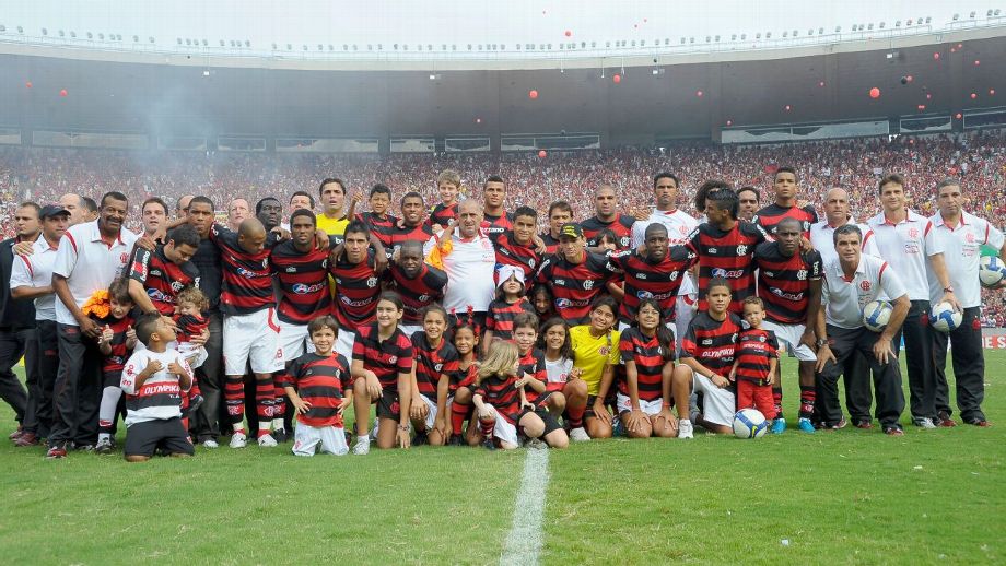 Penta com Brasil explica por que acha Flamengo de 2009 melhor que o time de Jesus: 'Com todo respeito'