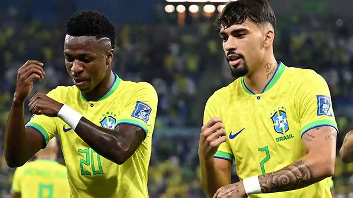 Vinicius Jr e Paquetá em campo - veja o provável time do Brasil para enfrentar o Paraguai