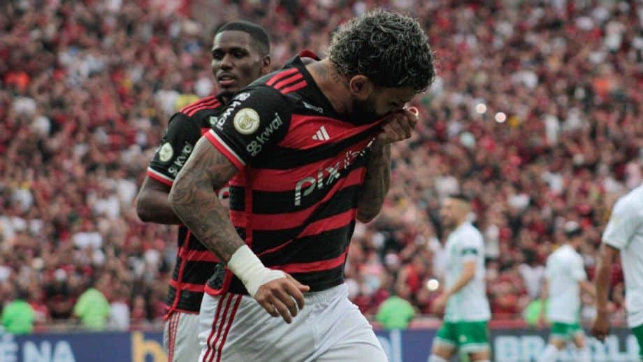 Gabigol encerra jejum e Flamengo vence Juventude em jogo de cinco gols