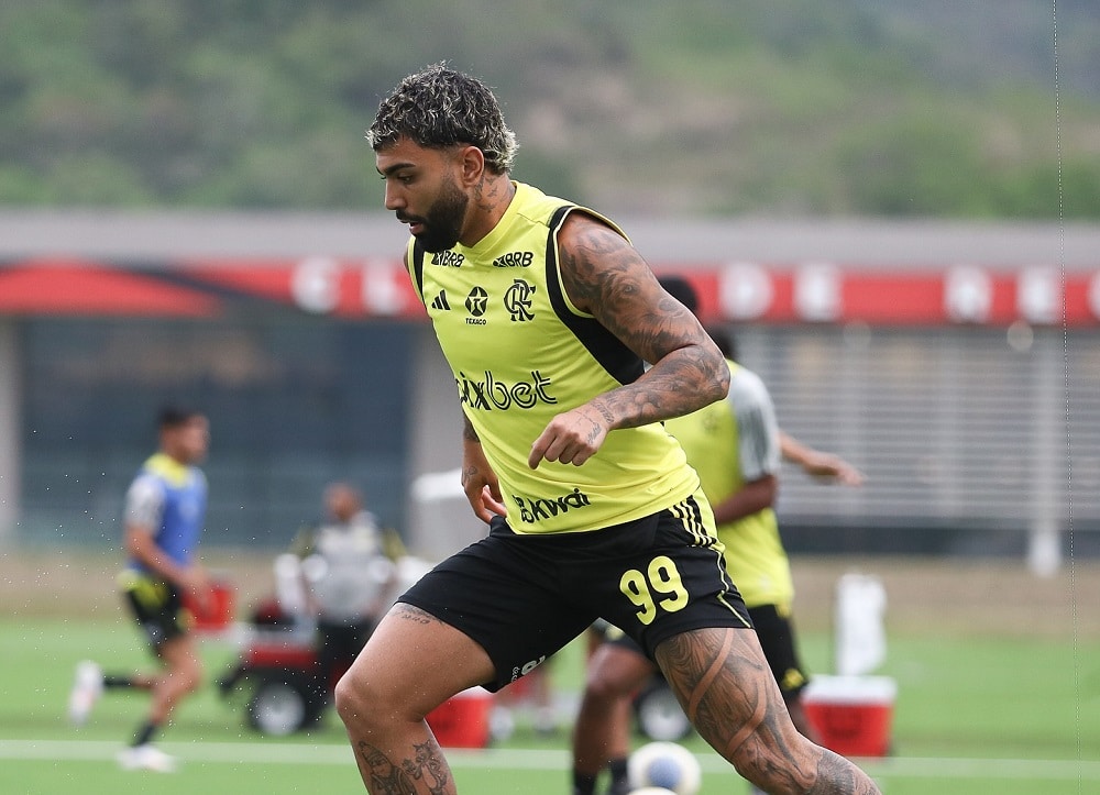 Candidato à presidência do Flamengo, Dunshee fala sobre Gabigol e não descarta permanência