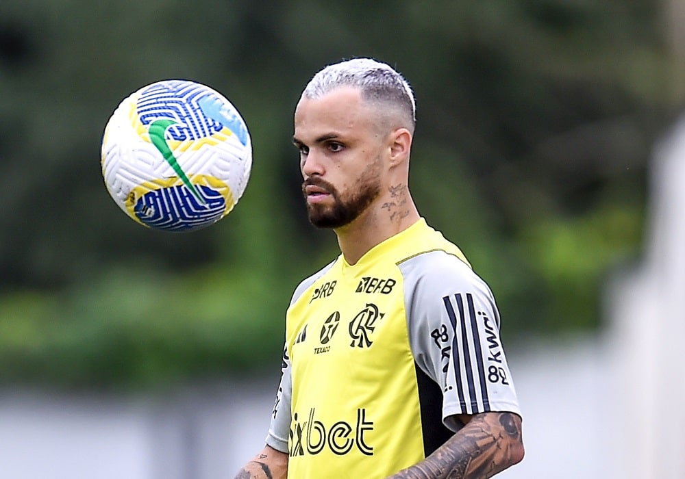 Filipe Luís revela que expulsão condicionou a não utilização de Michael contra o Corinthians