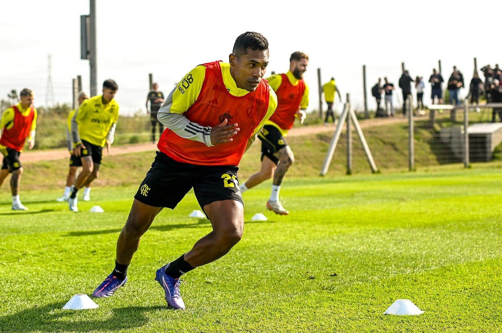 Flamengo tem duas baixas de última hora para enfrentar o Juventude no Brasileirão - confira