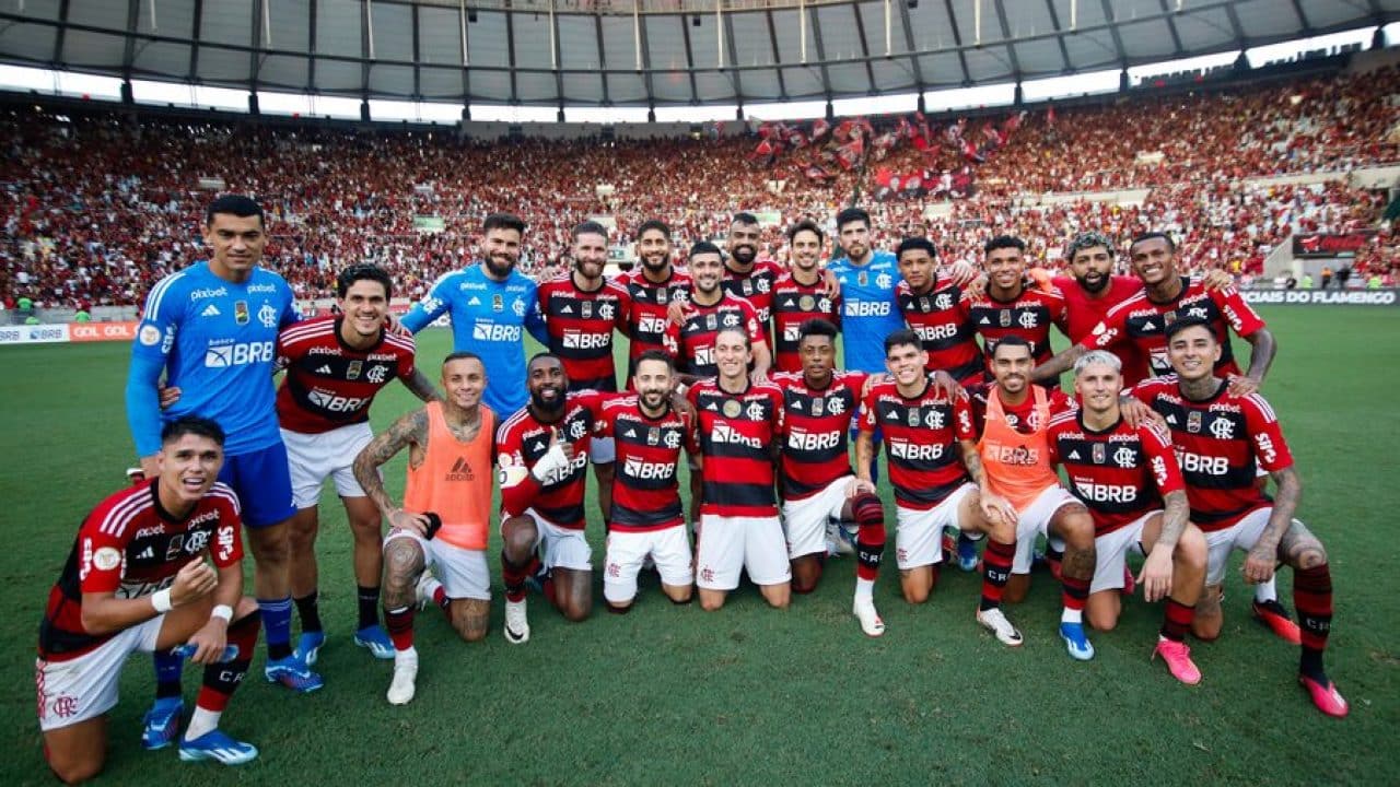 20 jogadores do atual elenco já trabalharam com Filipe Luís no Flamengo - veja a lista