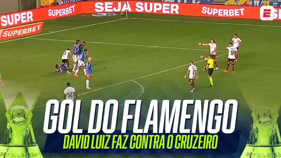 David Luiz 'previu' gol inusitado do Flamengo e revela brincadeira com jogador do Cruzeiro: 'Falei que ia passar por fora'