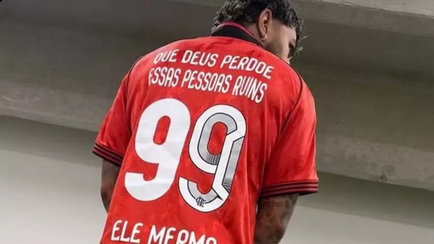 Profissional do Flamengo sofre punição da diretoria após publicar foto "polêmica" de Gabigol