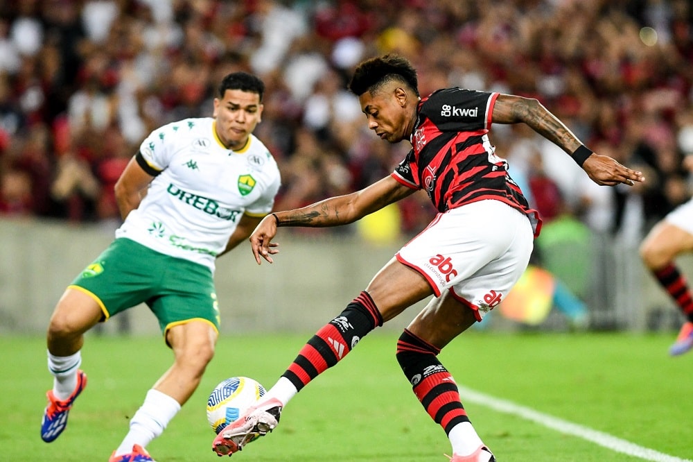 Cuiabá x Flamengo - horário, onde assistir e prováveis escalações do jogo da 34ª rodada