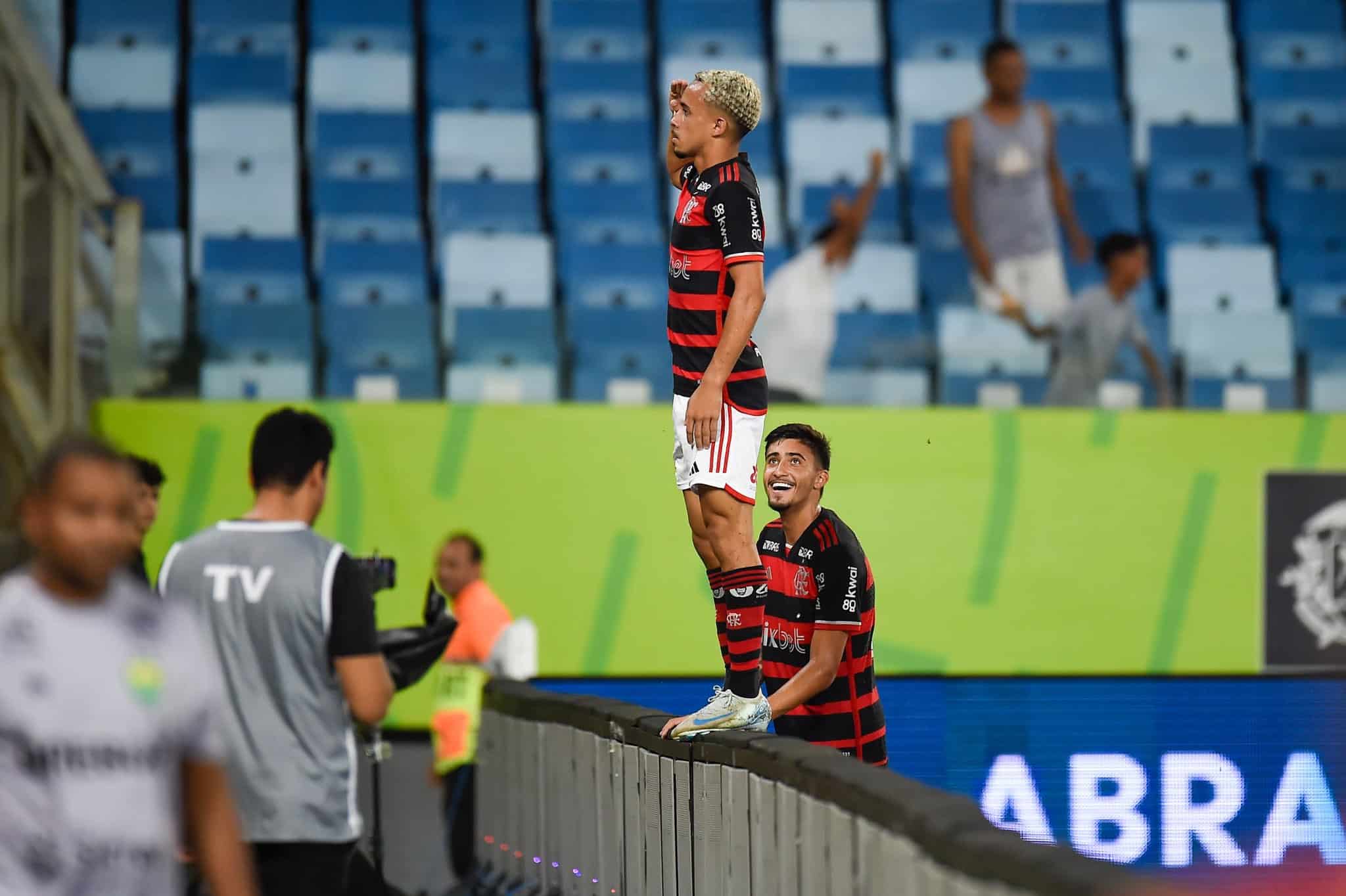 Vitória do Flamengo sobre o Cuiabá quebrou sequência negativa que já durava quatro meses