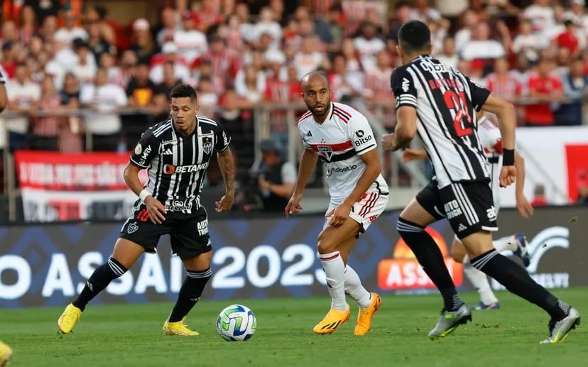 Quatro partidas abrem a 35ª rodada do Brasileirão neste sábado (23) - confira